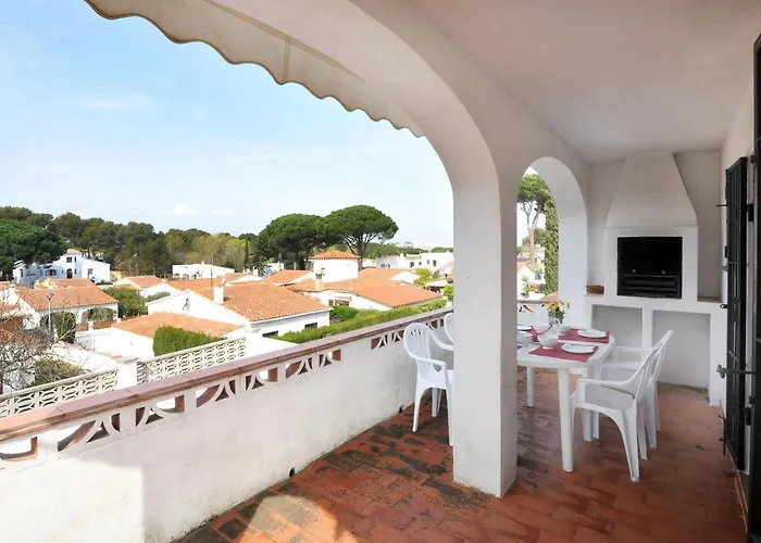 Dom wakacyjny Flor Casa Con Piscina Privada L' Escala